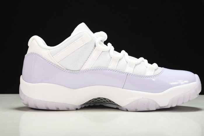 air jordan 11 low pure violet ah7860-101