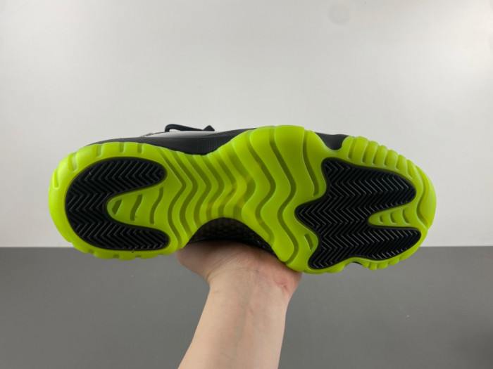 Air Jordan 11 GS Black/Barely Volt IB1378-001