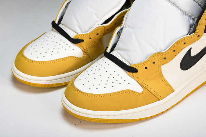 air jordan 1 high og "yellow ochre" dz5485-701