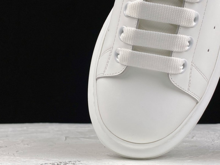 ale*d*r M*Q*en sole sneakers black kickze-1