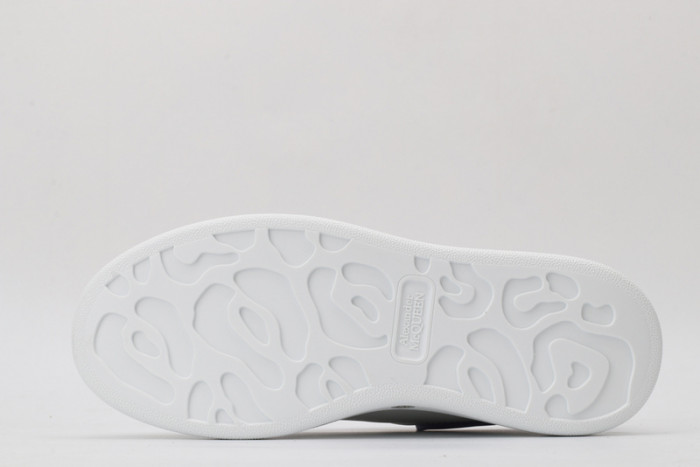 ale*d*r M*Q*en sole sneakers kickze-19