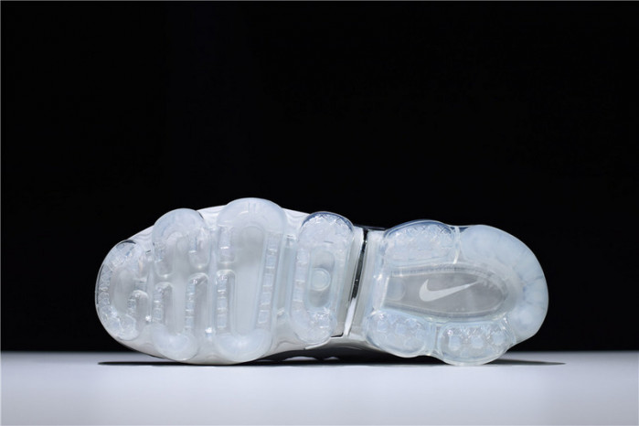 nike vapormax plus “triple white” pure platinum mens 924453-100