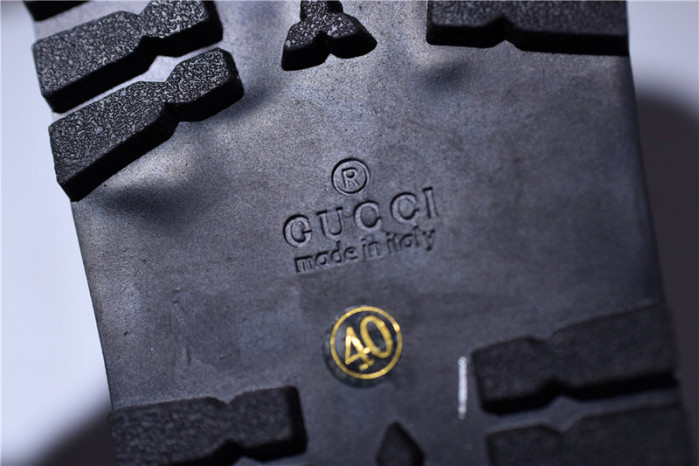 gc leather slide sandal with gg logo mens