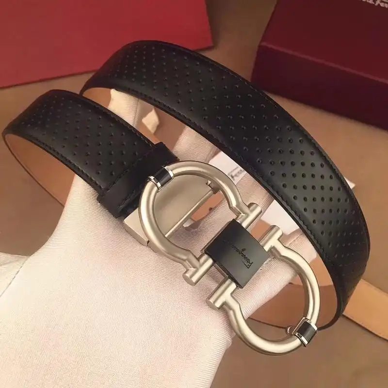 Salvatore Ferragamo s Belte 1905BL0379