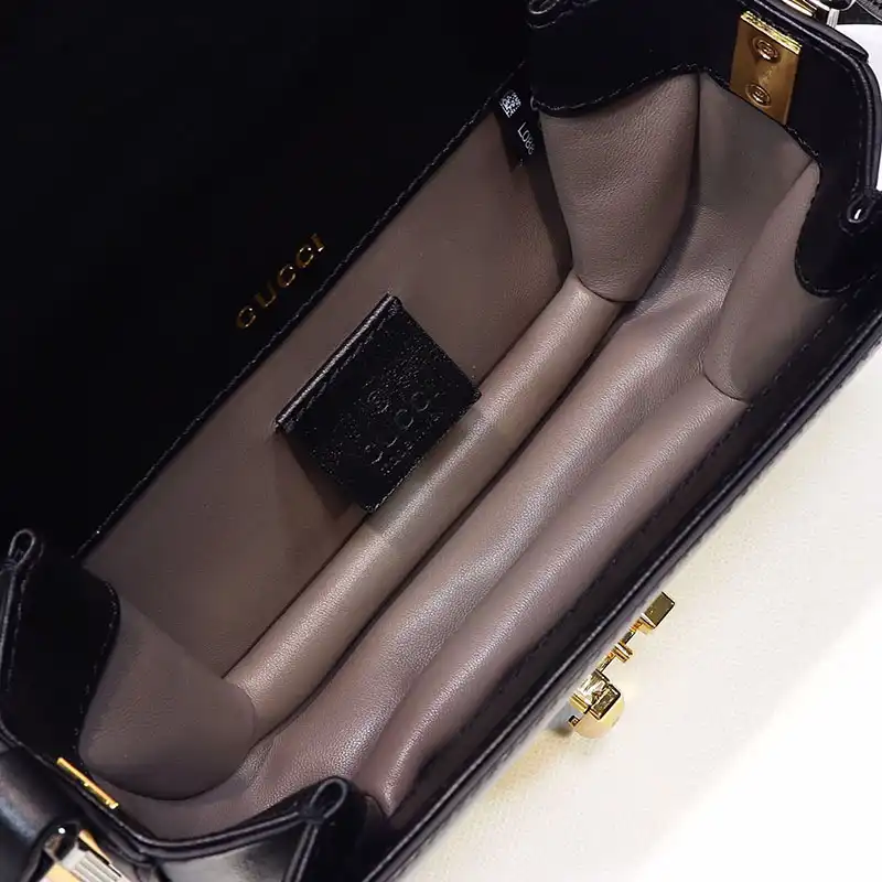 G*u*i bags 208b570147