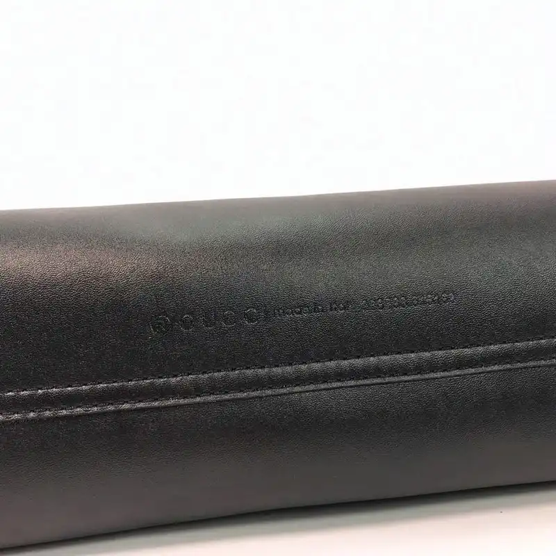 G*u*i bags 20b570074