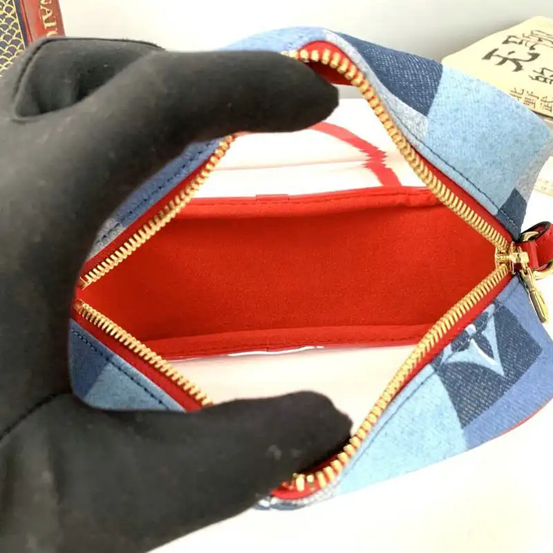 Loewe Bags 20DJ570174