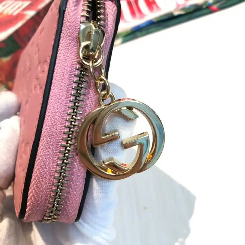 G*u*i bags 20guc0206