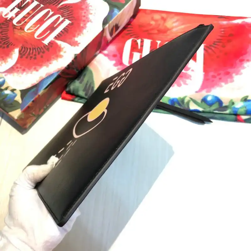 G*u*i bags 20guc0217