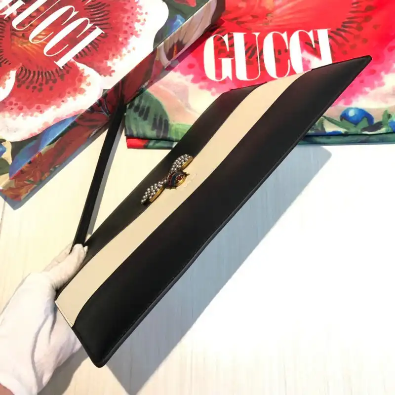 G*u*i bags 20guc0220