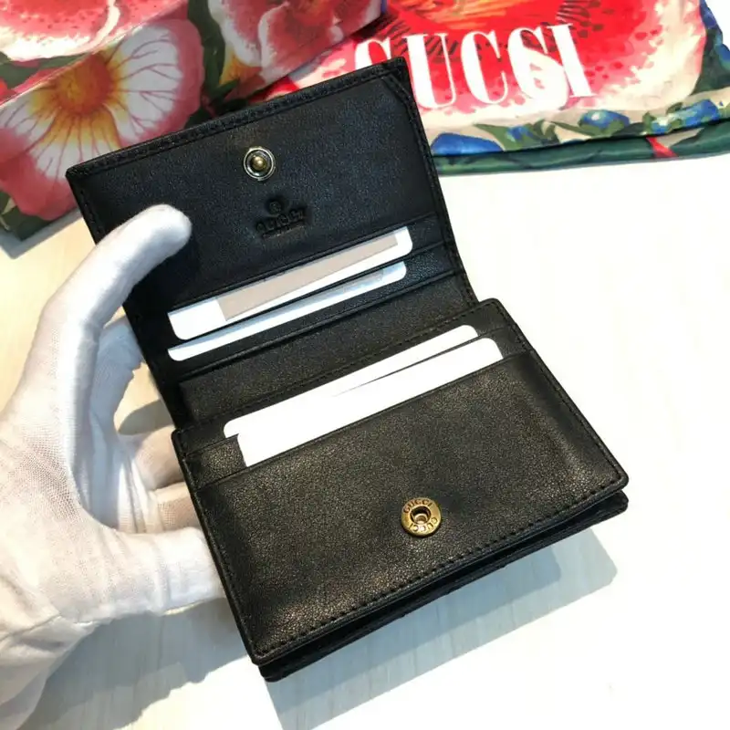 G*u*i bags 20guc0229