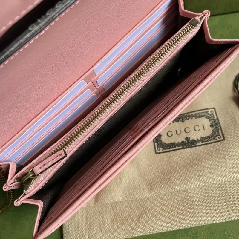 G*u*i s bags 2108ya0058