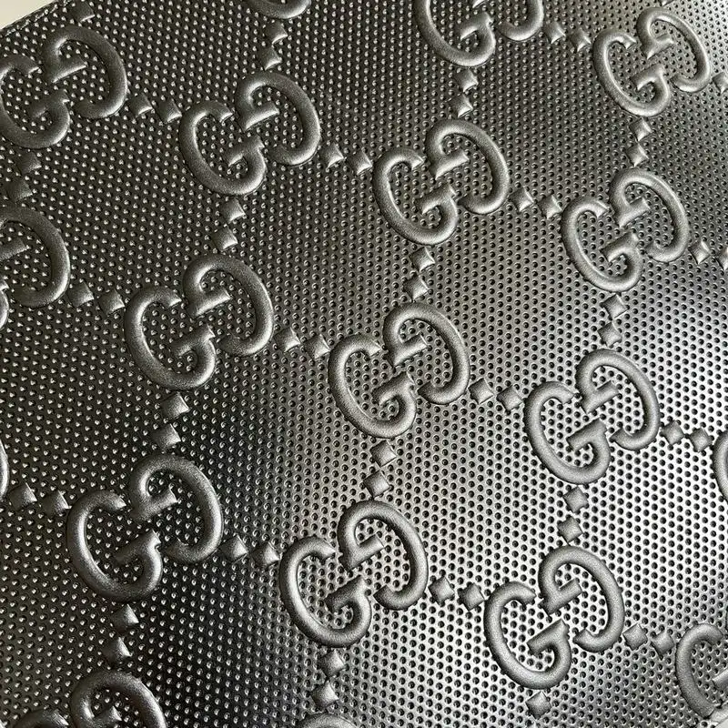 G*u*i bag 2110dj0033