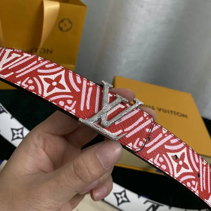 LV Belts 2204XA0186