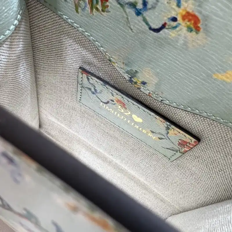 G*u*i bag 2210ya0117