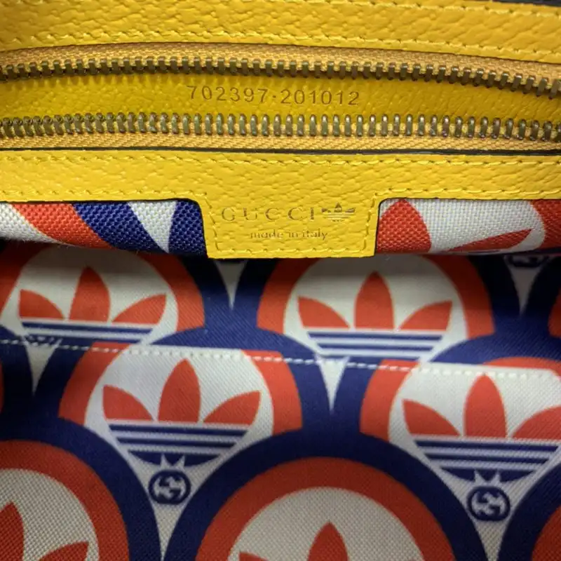 G*u*i bag 2210ya0141