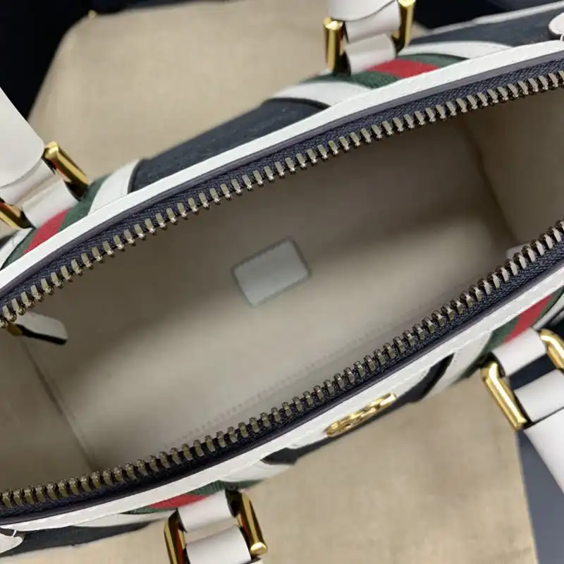 G*u*i bag 2211ya0024