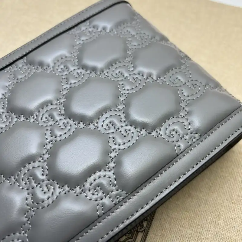 G*u*i bag 2212ya0026