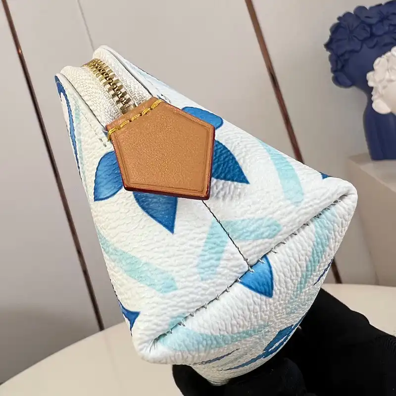 G*u*i bags 2407yz0107