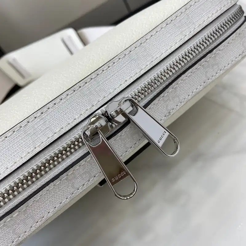 G*u*i bags 2407ya0189