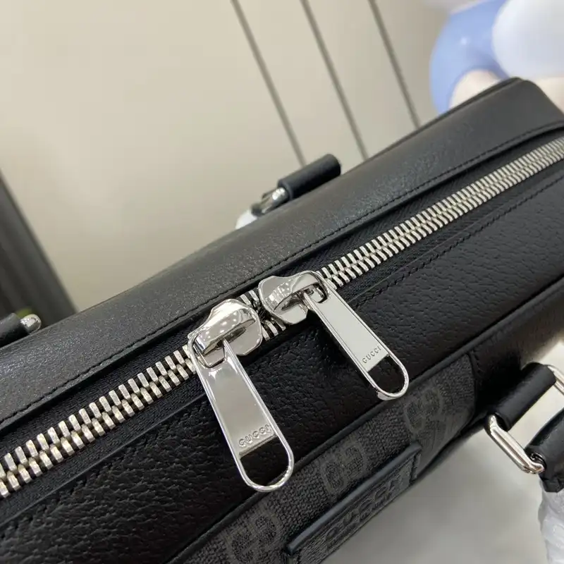 G*u*i bags 2407yz0280