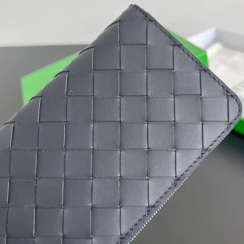 Bottega Veneta Bags 2409SF0023