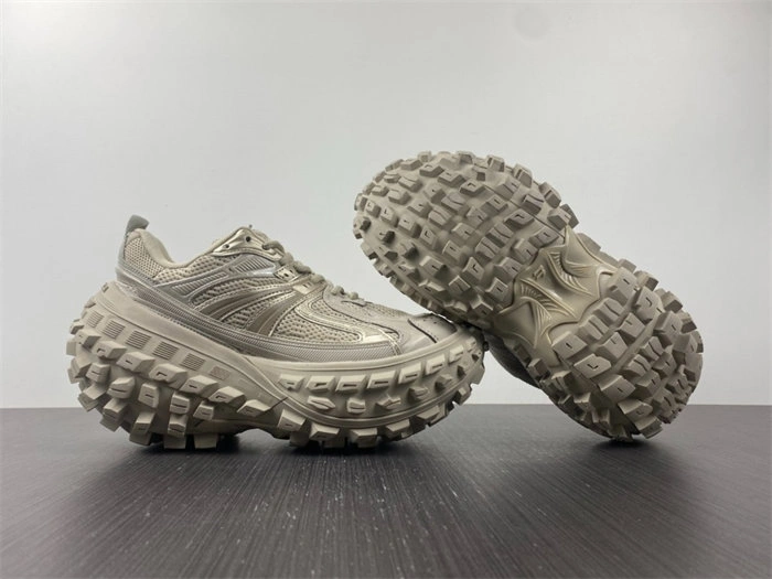 Trendy BLCG DEFENDER 685613 W2RA6 4462