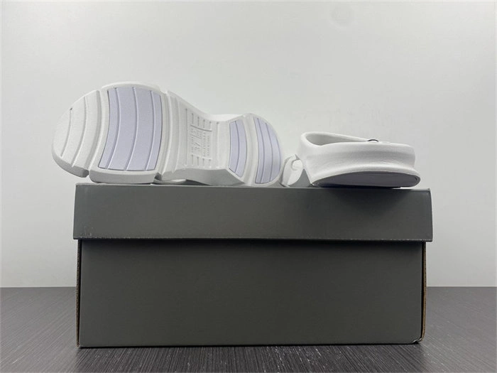 UrbanChic BLCG SLIPPERS 5590