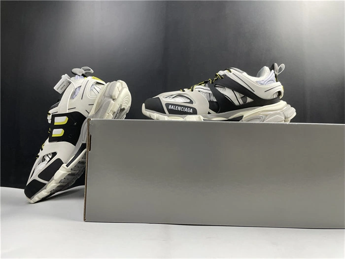 ZipUp BLCG Track Black Gold 542023 W3AD1 4490