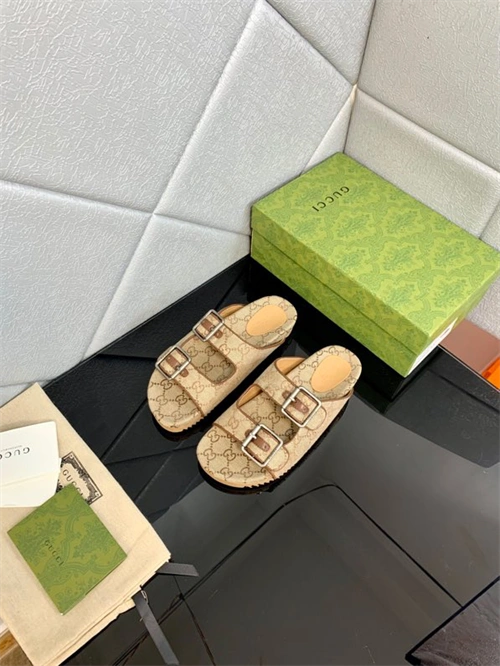 Comfortable Gocci Slipper 5738