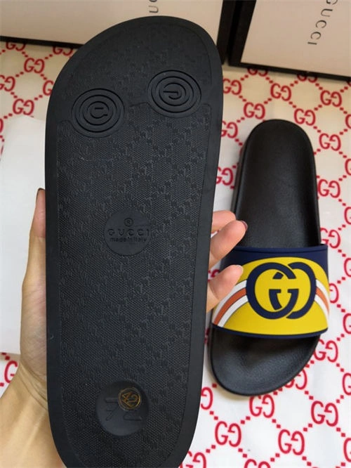 Gocci Slipper Refined 5718