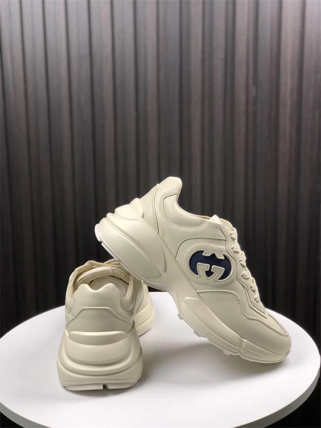 G*u*i python sneaker unique 23