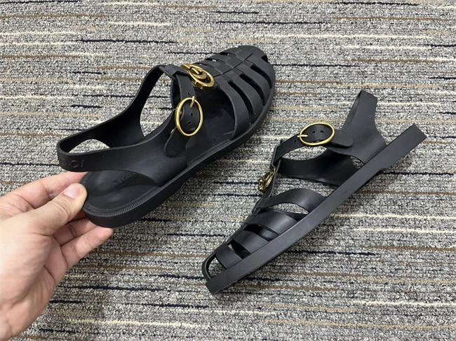 G*u*i sandals effortless 358