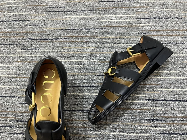 G*u*i sandals effortless 364