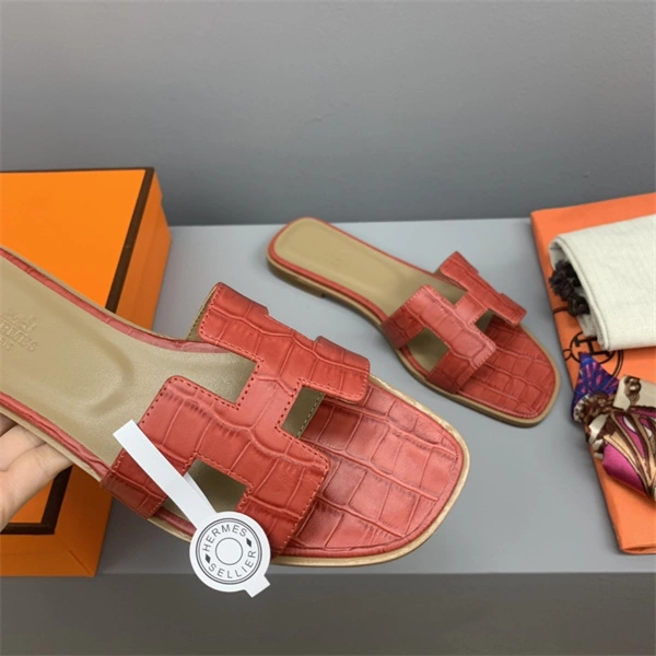 H Slipper Refined 2328