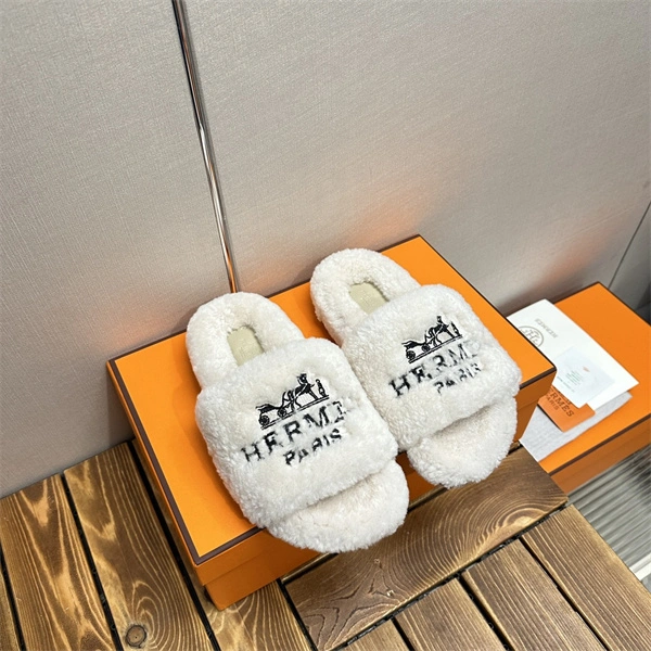 Affordable H Slipper 2381