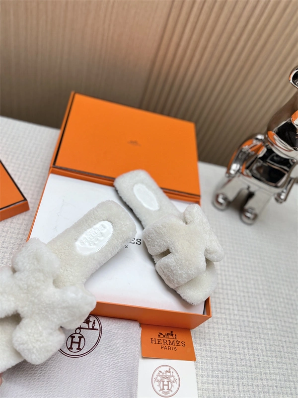 H Slipper Supportive 2383