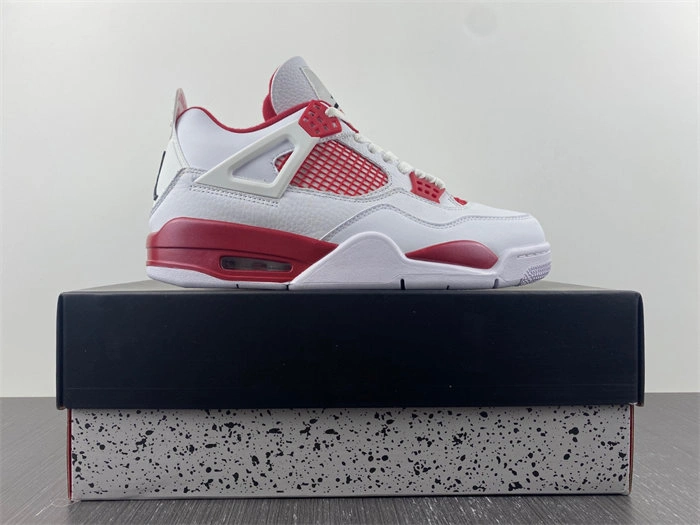 Breathable Jordan 4 Retro Alternate 89 308497- 3950