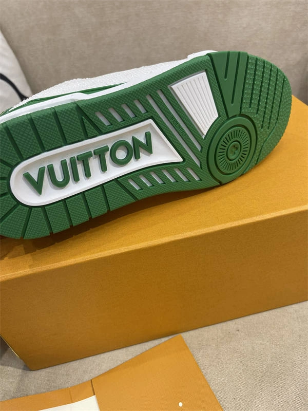 LV114 WITH DIAMON FlexibleFit 1818