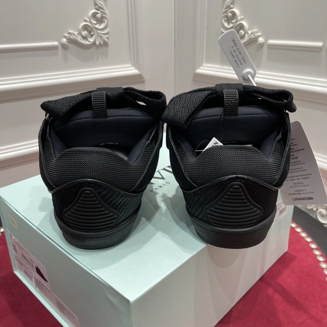 UrbanChic Lanvon Curb Sneaker All Black 819