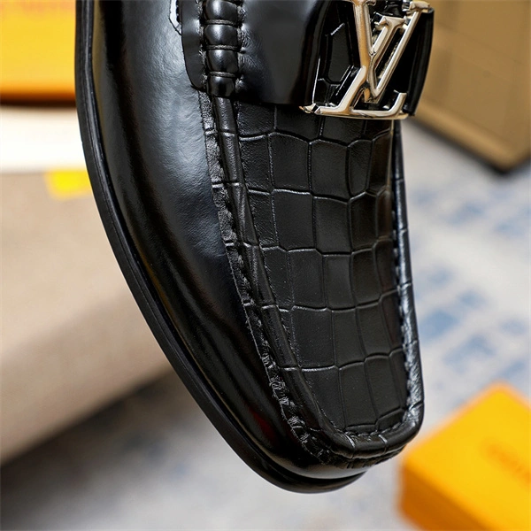 UrbanChic Lv Loafer 1887