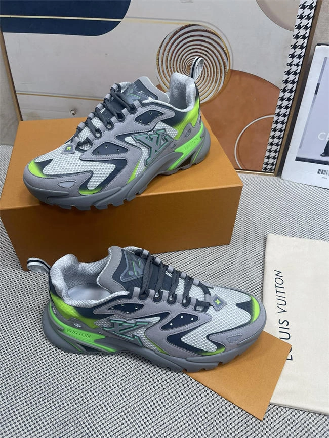 GoodFit Lv Runner Sneaker 1987