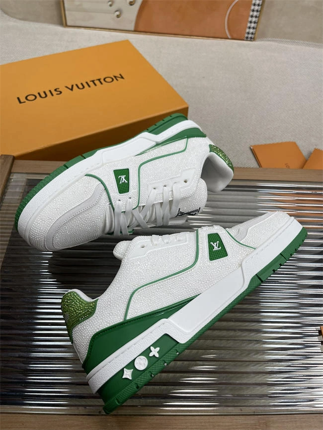Lv Trainer Sneaker TimelessDesign 2000