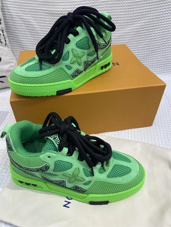 Lv Trainer Sneaker TravelReady 2053