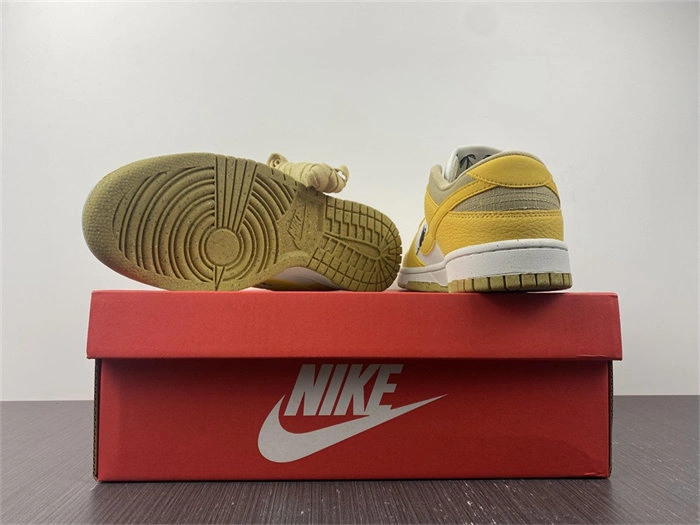 WeatherProof Nike Dunk Low Retro Sun Club Wheat Grass Orange DV1681- 4695